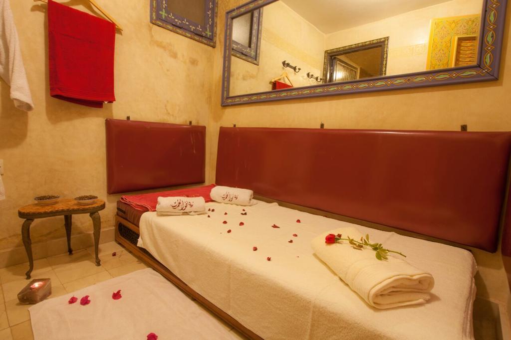 Riad Alhambra Harhoura Exterior photo